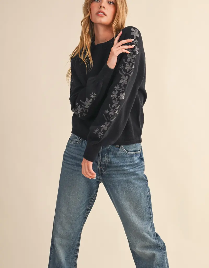 509 Broadway Floral Detail Sleeve Sweater