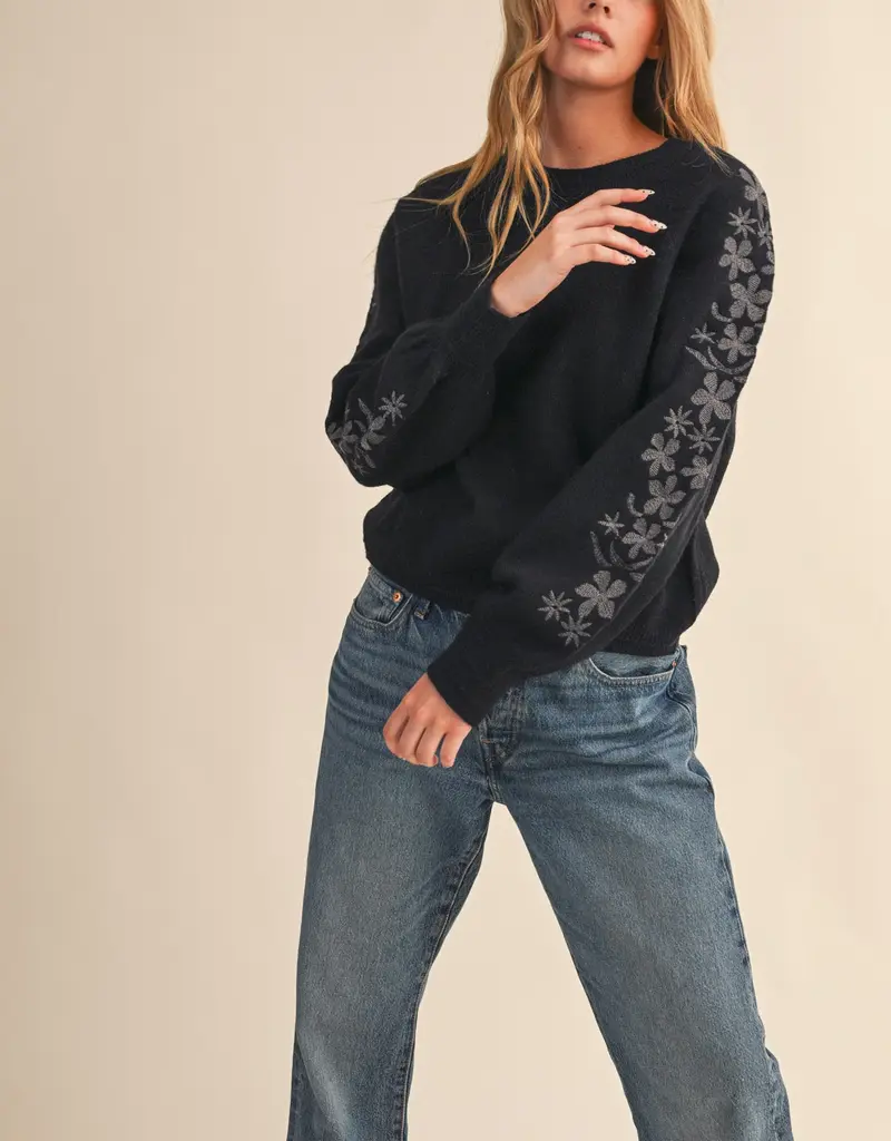 509 Broadway Floral Detail Sleeve Sweater