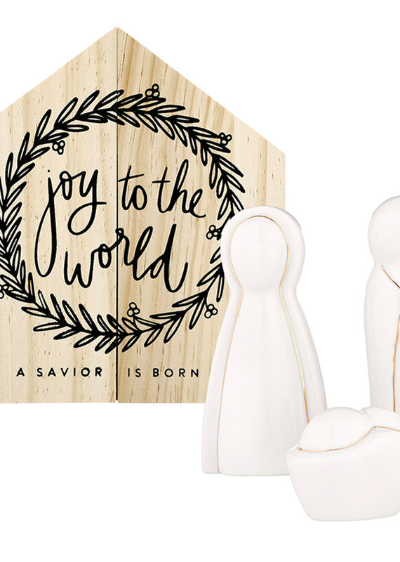 509 Broadway Ceramic Holy Family Pine Box