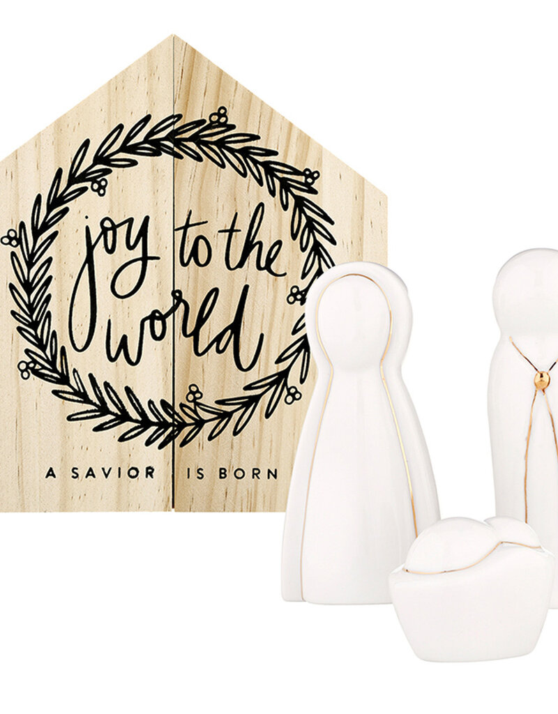 509 Broadway Ceramic Holy Family Pine Box