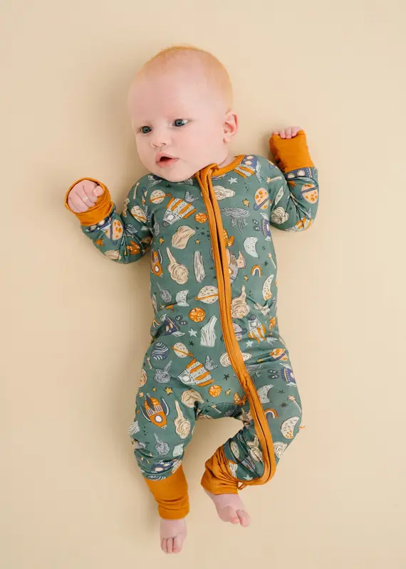 509 Broadway Cosmic Adventure Bamboo Sleeper