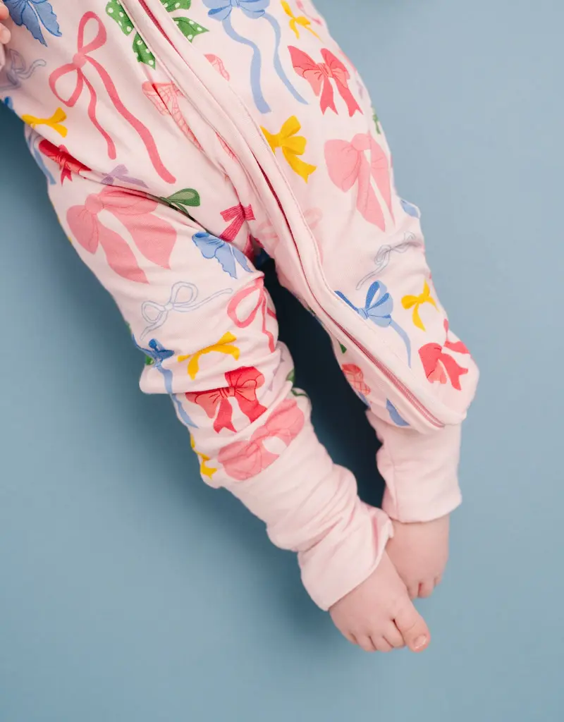 509 Broadway Bow Collection Bamboo Sleeper