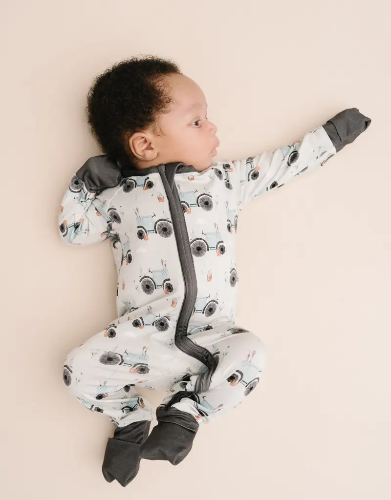 509 Broadway Blue Tractor Bamboo Sleeper