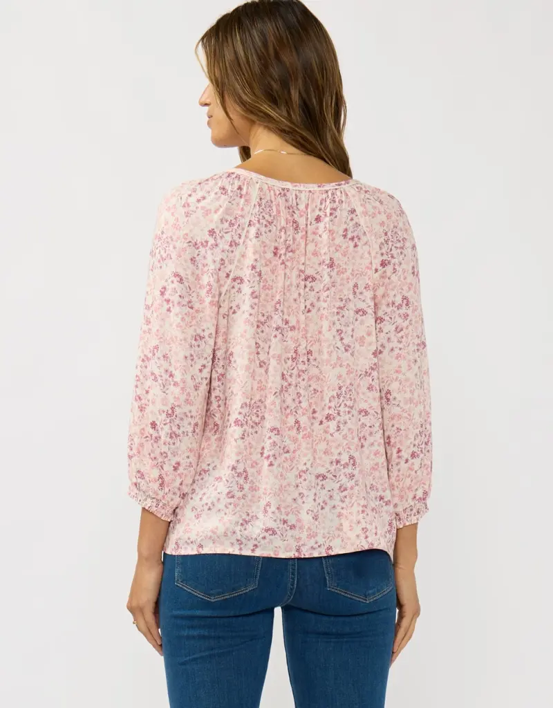 509 Broadway Raglan Puff Sleeve V-Neck