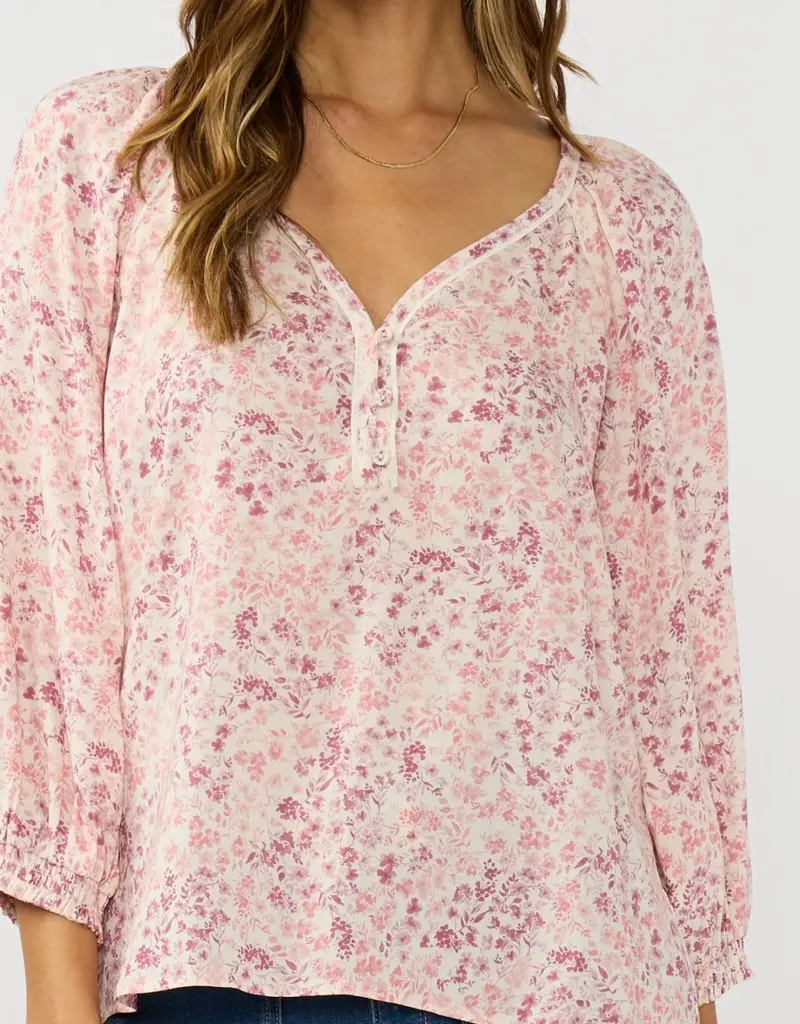 509 Broadway Raglan Puff Sleeve V-Neck