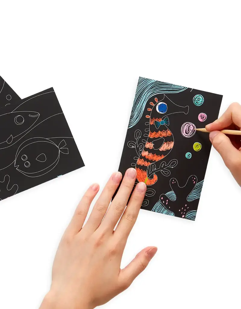 509 Broadway Scratch & Scribble: Mini Kit - Friendly Fish