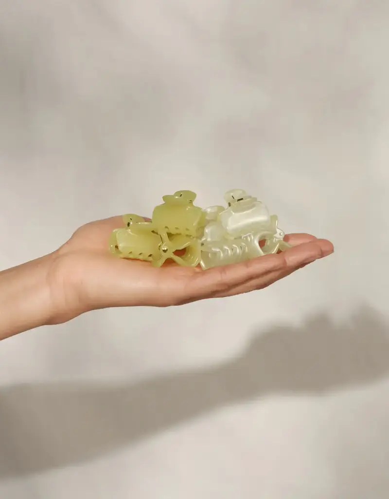 509 Broadway Mini Jelly Cloud Clips