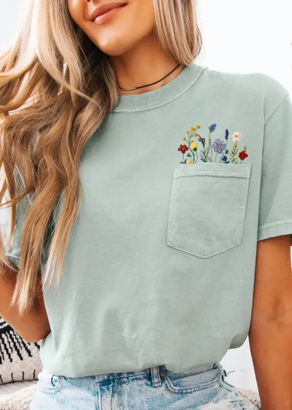 509 Broadway Wildflowers Faux Embroidered Tee
