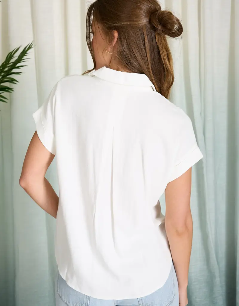 509 Broadway Collared Split Neck Linen Top