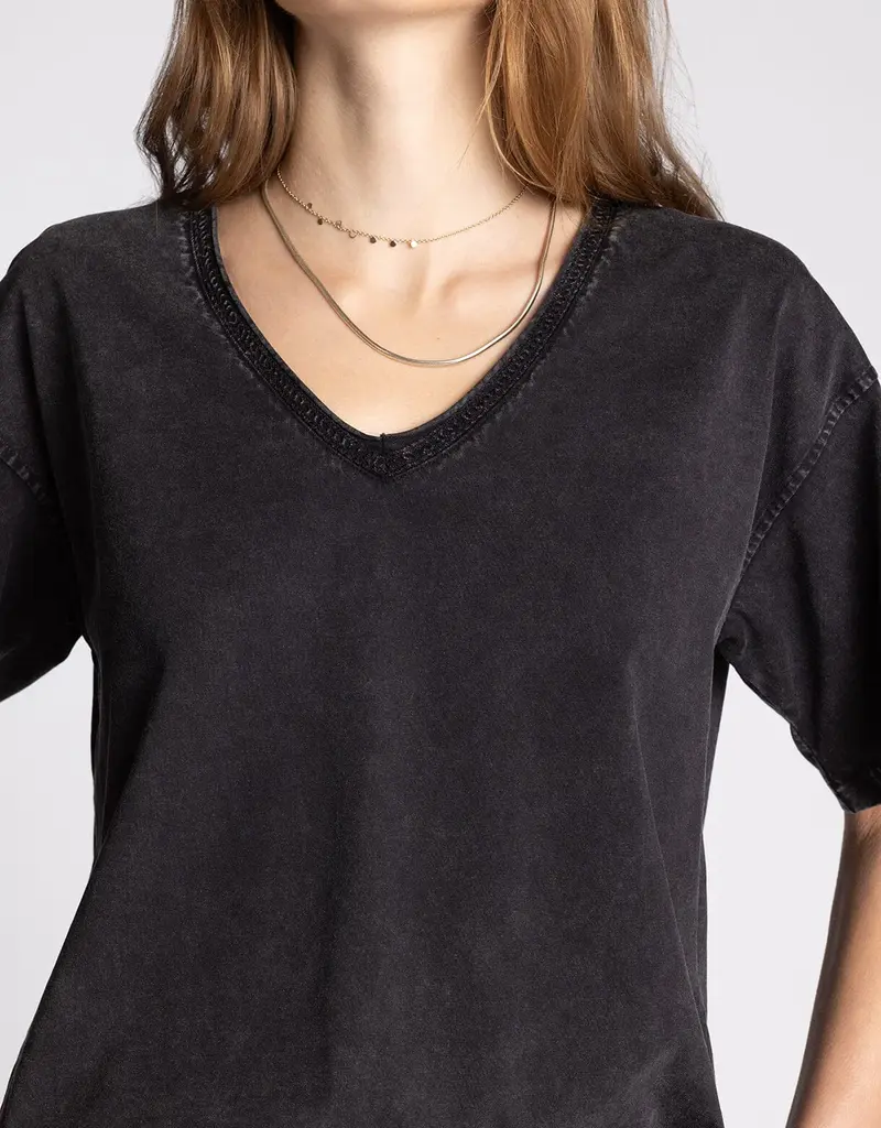 Thread & Supply Ismeria Tee