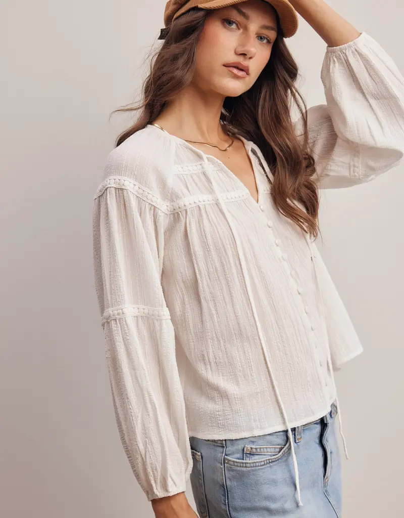 509 Broadway Embroidered Button Down LS Top