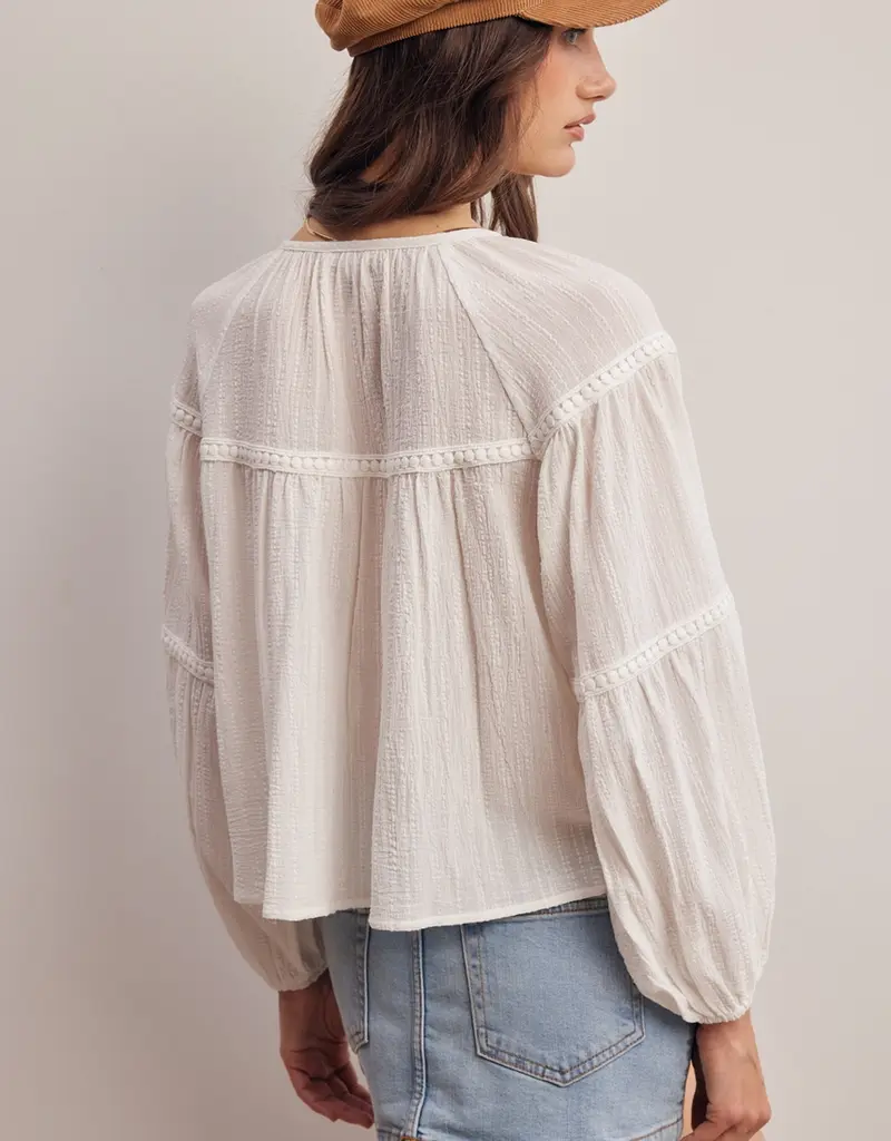 509 Broadway Embroidered Button Down LS Top