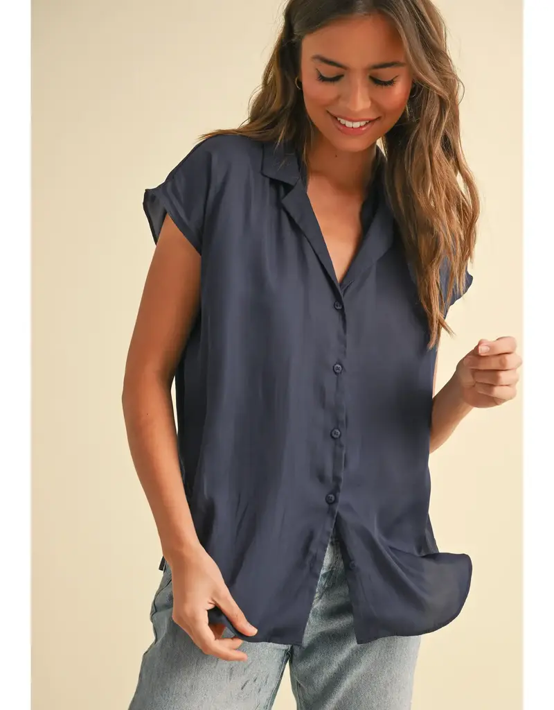 509 Broadway Button Down Cap Sleeve Top