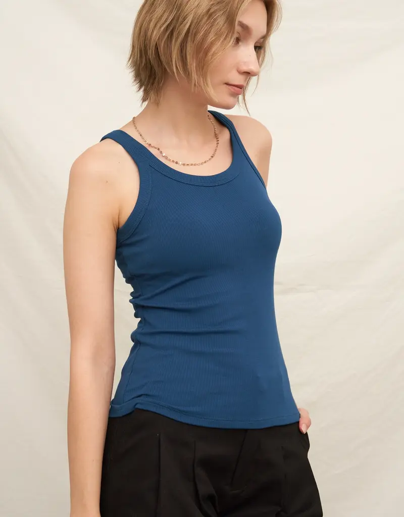509 Broadway Scoop Neck Tank