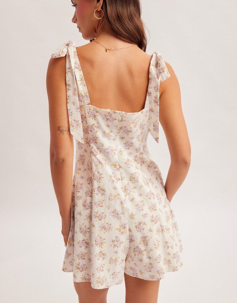 509 Broadway Floral Print Detailed Romper