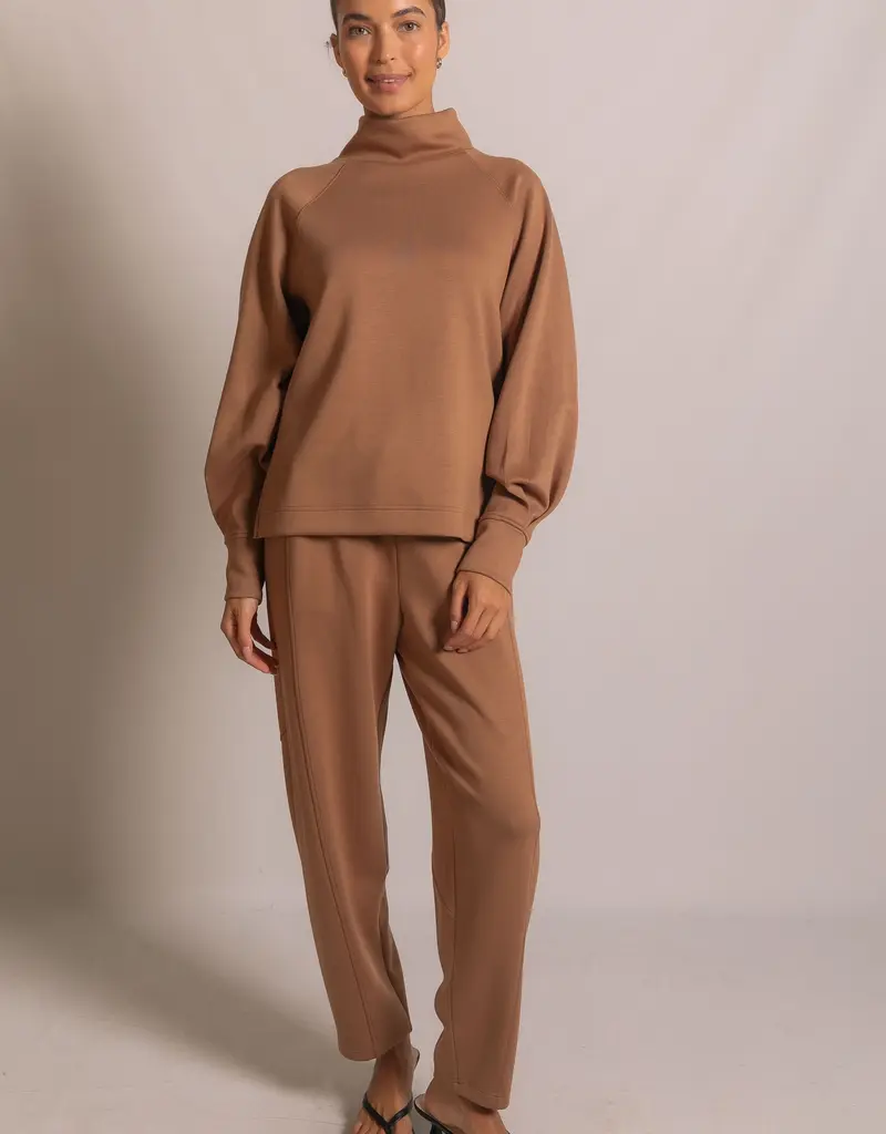 509 Broadway P. Cill Mock Neck Top