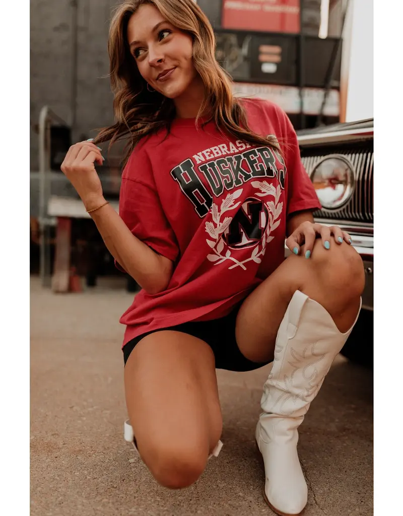 509 Broadway Nebraska Husker Wreath Tee