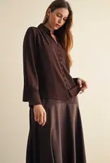 509 Broadway Keyhole Front Pleated Blouse