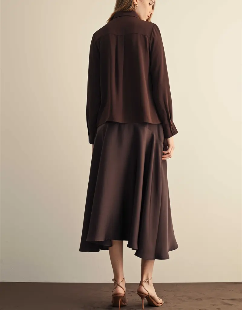 509 Broadway Keyhole Front Pleated Blouse