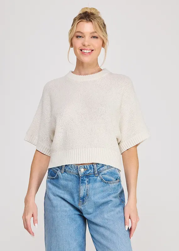 509 Broadway Short Sleeve Sweater Top