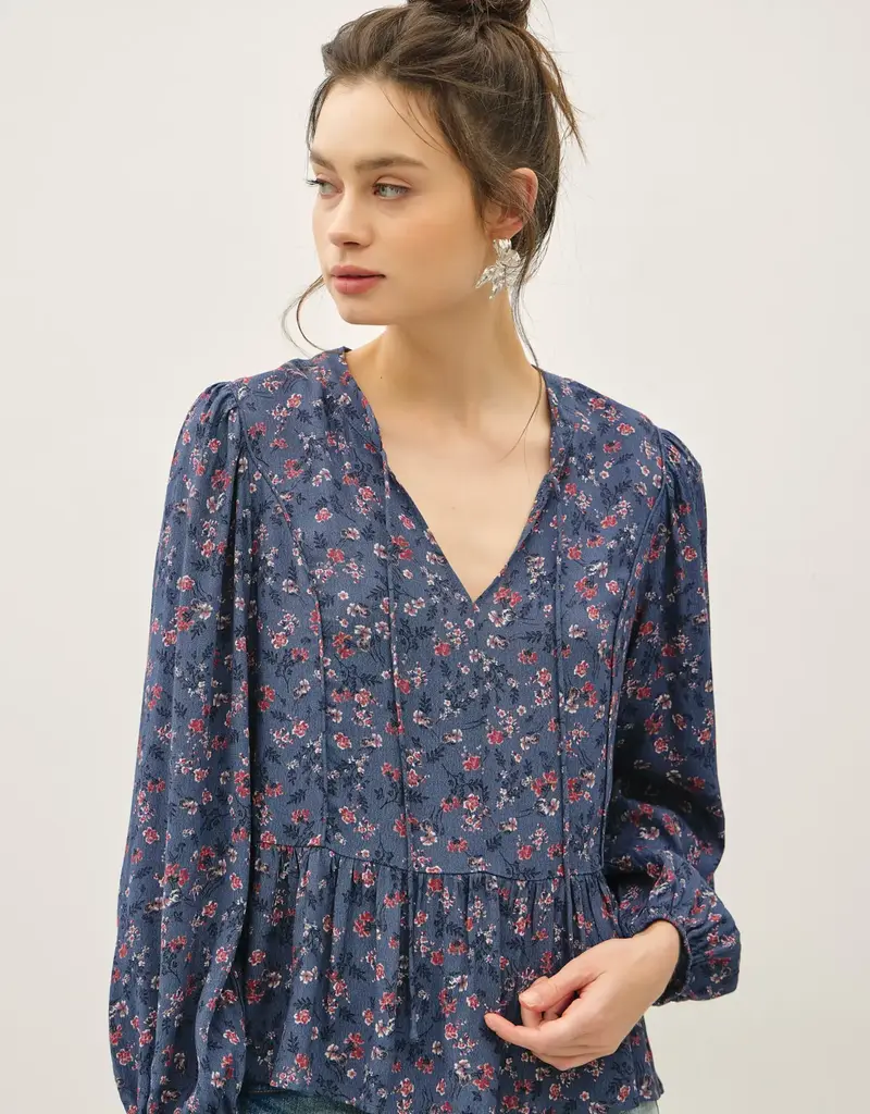 509 Broadway Flowy Floral Peplum Blouse