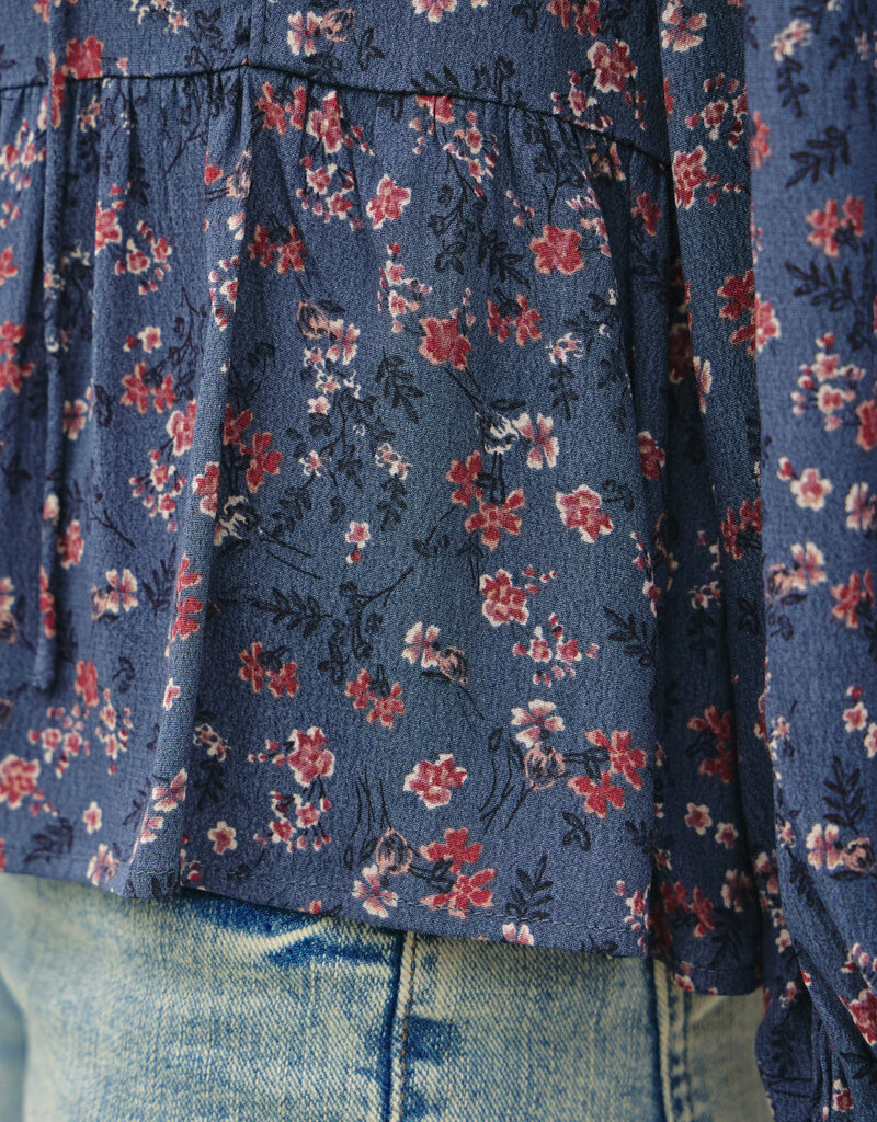 509 Broadway Flowy Floral Peplum Blouse