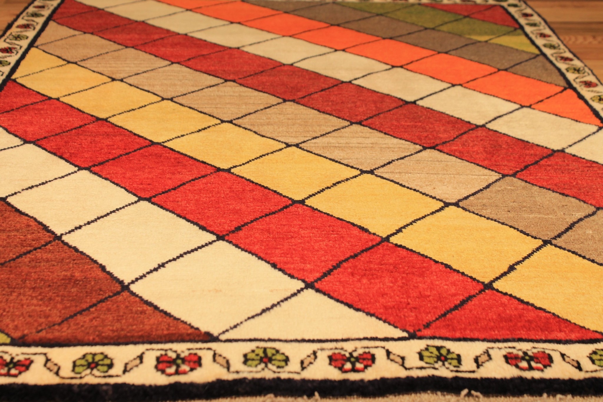 Shabahang Rug Gallery Fine Hand Knotted Shiraz Tribal 3'7 X 5 Carpet