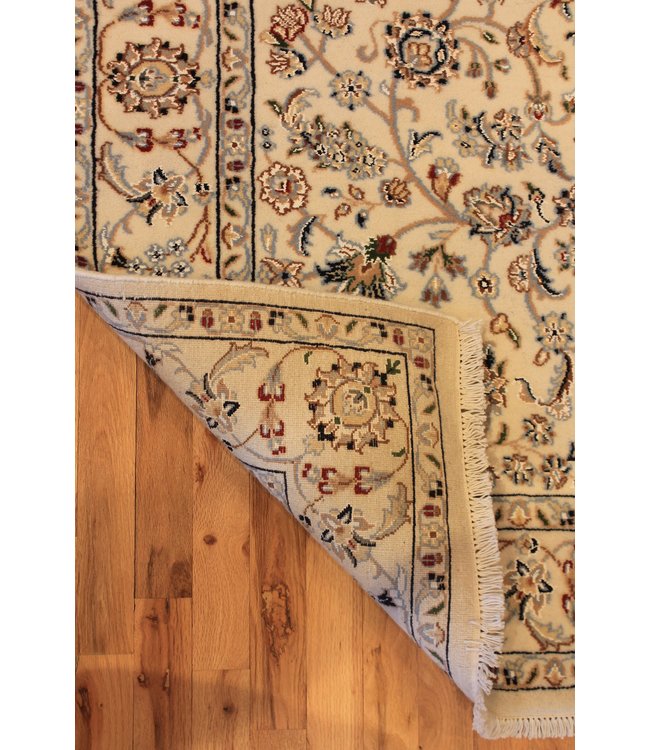 Nain 21-00816 Nain 4'1 X 6'2