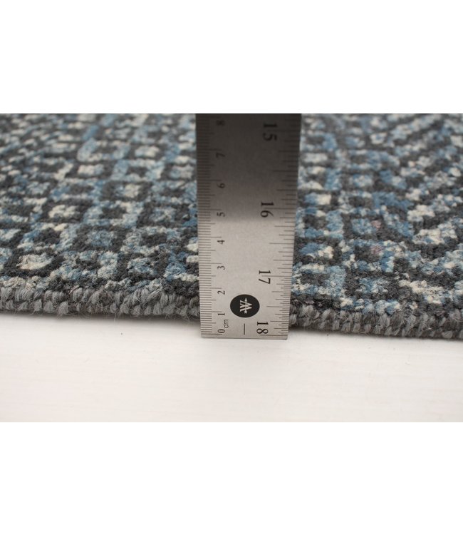 Gabeh 22-00989 Gabeh 5'11 X 9'2