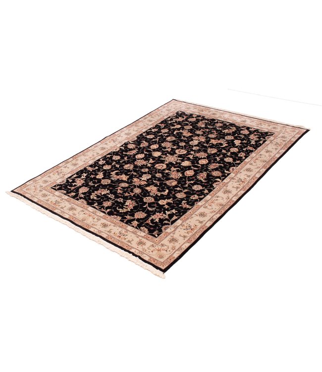 Tabriz 22-01147 Tabriz 6' X 9'