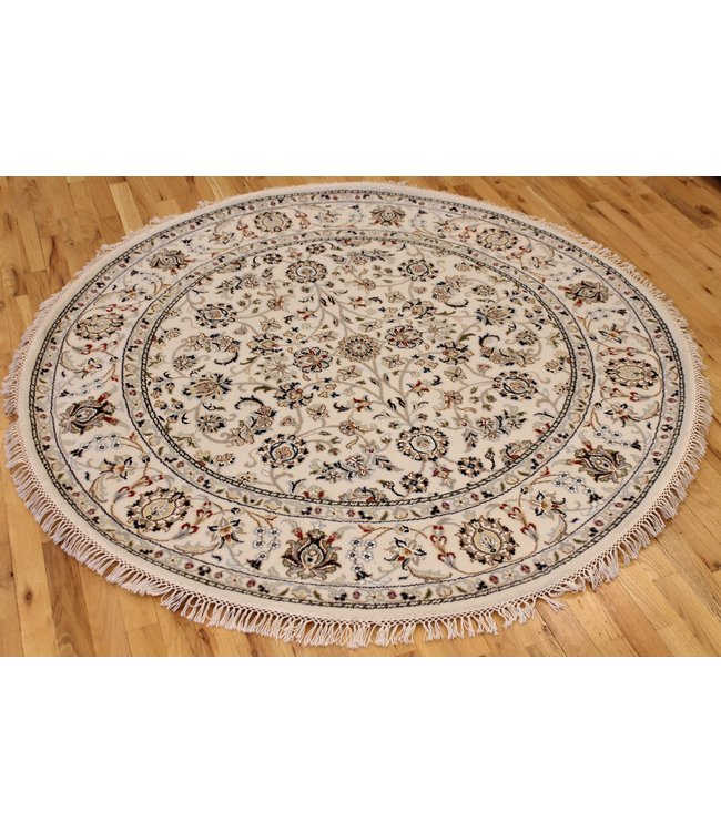 Nain 22-01166 Nain 5'1 X 5'1