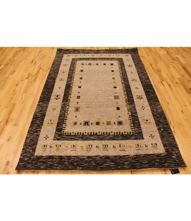 Gabeh 22-01287 Gabeh 4' X 6'2