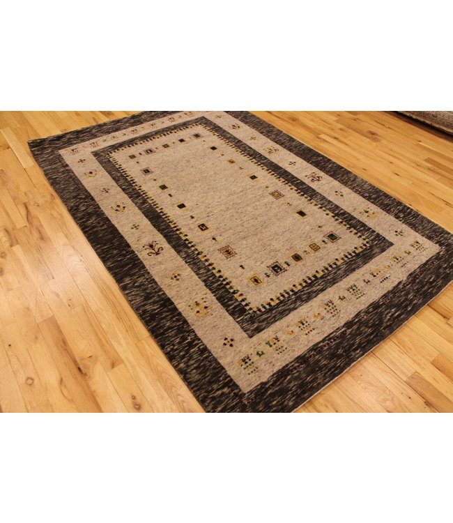 Gabeh 22-01287 Gabeh 4' X 6'2