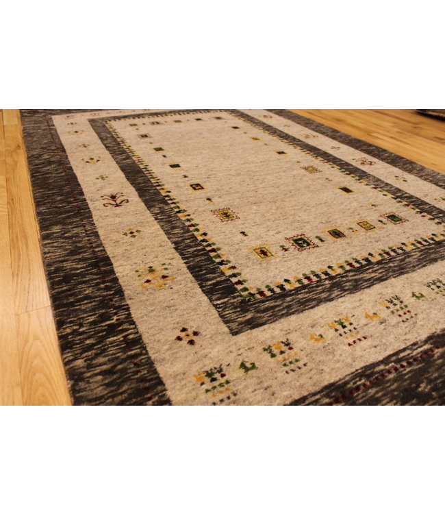 Gabeh 22-01287 Gabeh 4' X 6'2