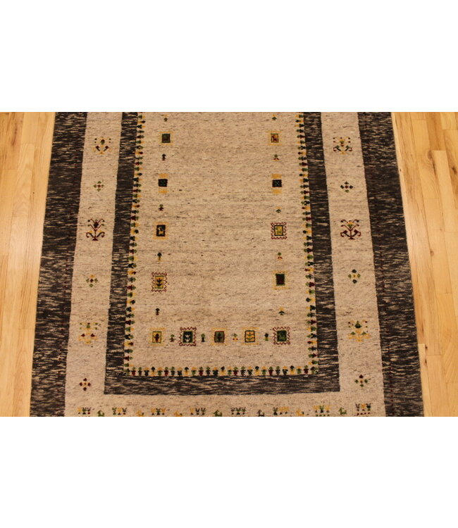 Gabeh 22-01287 Gabeh 4' X 6'2
