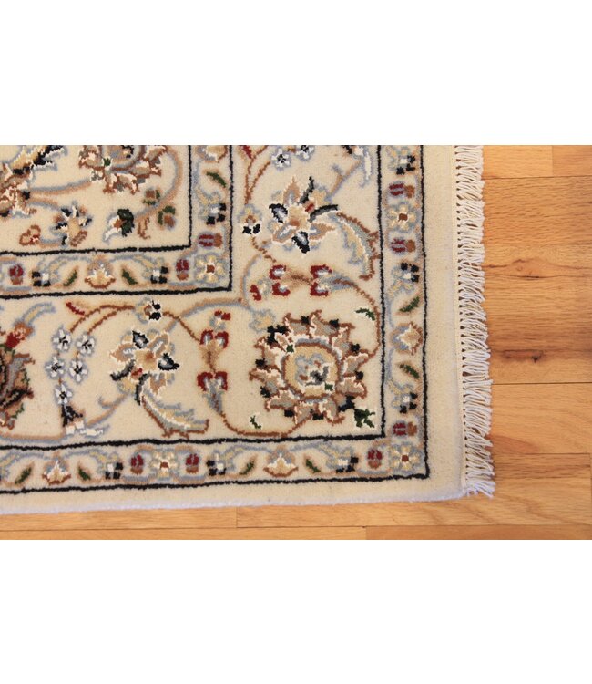 Nain 23-01417 Nain 4'3 X 6'4