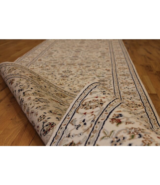 Nain 24-01633 Nain 2'9 X 12'2