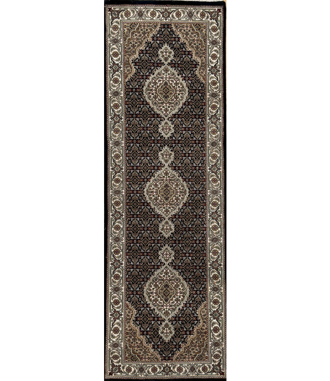 Tabriz 25-01676 Tabriz 2'8 X 8'1