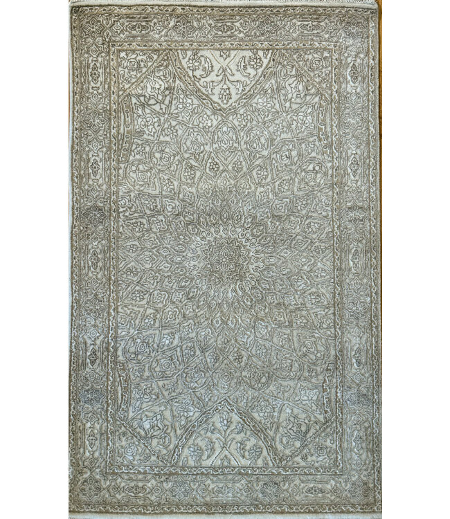 Tabriz 25-01775 Tabriz 3 X 5