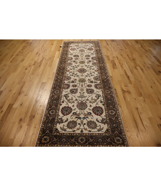 Esfahan 25-01784 Esfahan 2'7 X 7'10