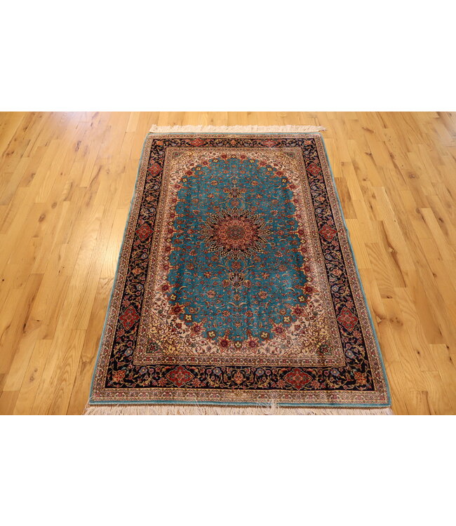 Qom 25-01810 Qom 3'3 X 4'9