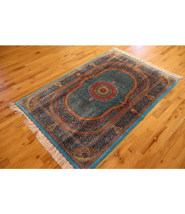 Qom 25-01811 Qom 3'3 X 4'9