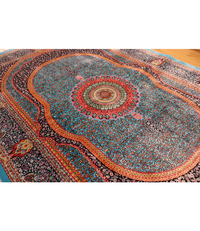 Qom 25-01811 Qom 3'3 X 4'9