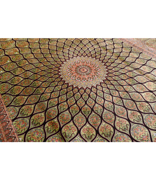 Qom 25-01797 Qom 4'4 X 6'6