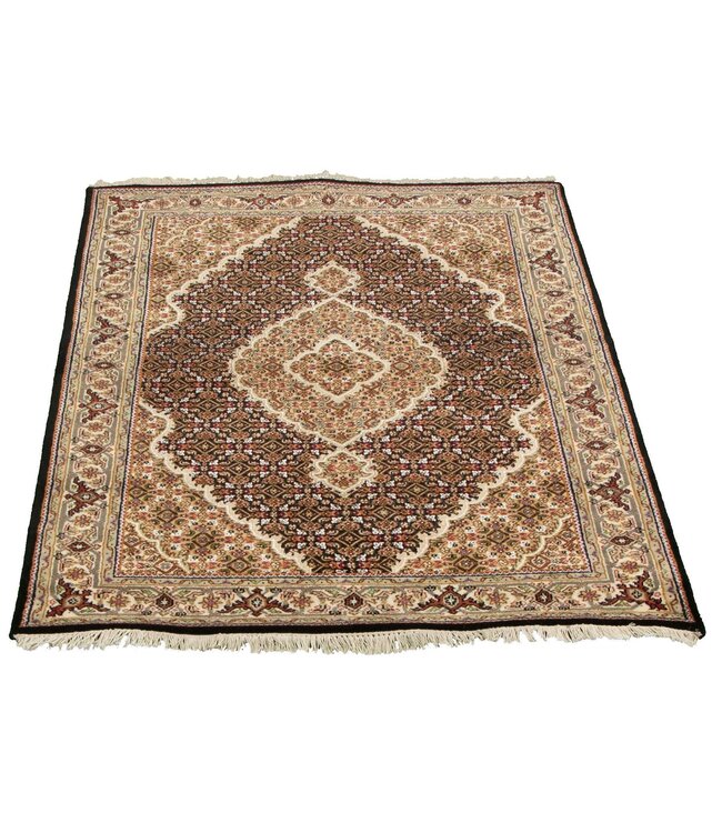Tabriz 26-02010 Tabriz 4'1 X 6'4