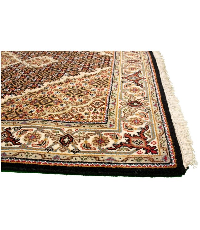 Tabriz 26-02010 Tabriz 4'1 X 6'4