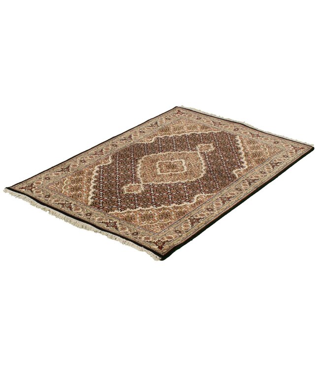 Tabriz 26-02011 Tabriz 4' X 6'4