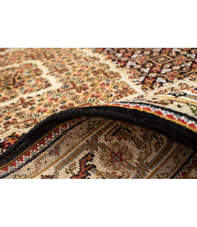 Tabriz 26-02011 Tabriz 4' X 6'4