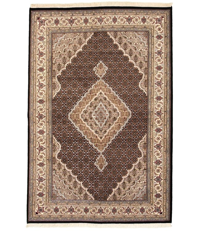 Tabriz 26-02013 Tabriz 4'9 X 6'10