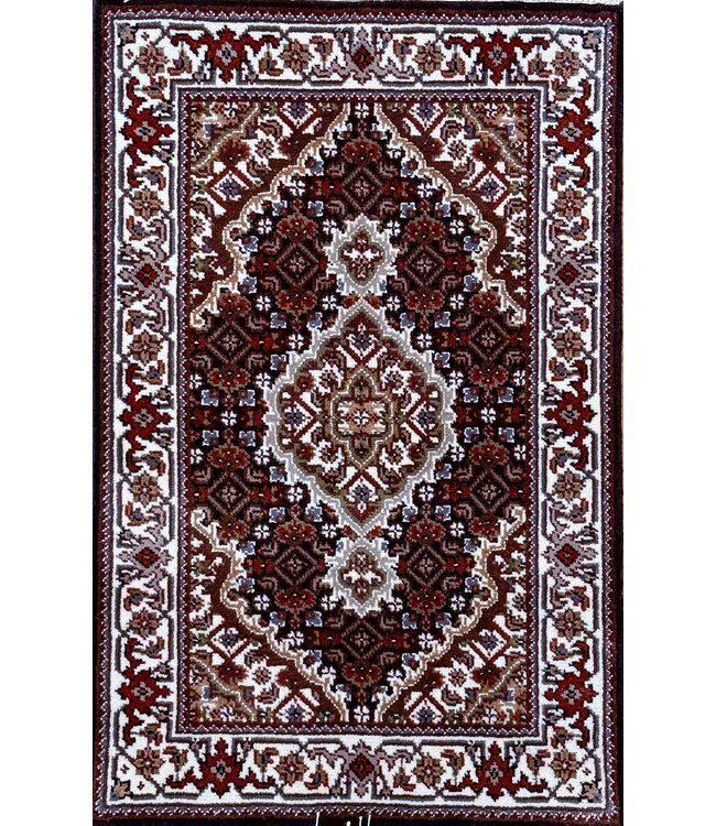 Tabriz 26-02015 Tabriz 2'1 X 3'3